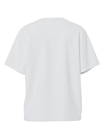 Shirt wit