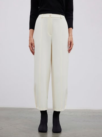 Hose in Creme