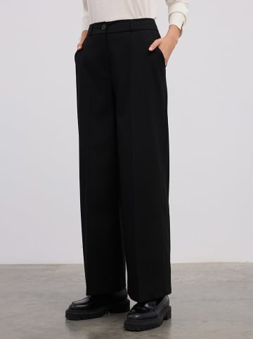 Marlenehose in Schwarz