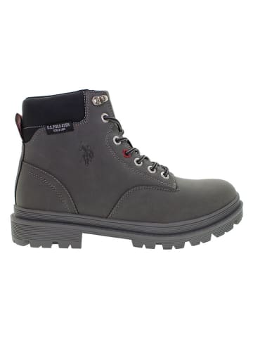Boots in Grau
