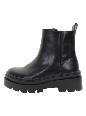 Boots in Schwarz