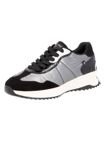 Sneakers in Schwarz/ Silber