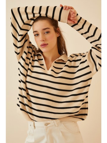 Sweter w kolorze beżowo-czarnym