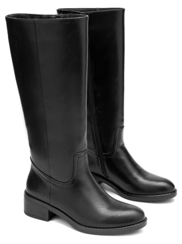 Stiefel in Schwarz