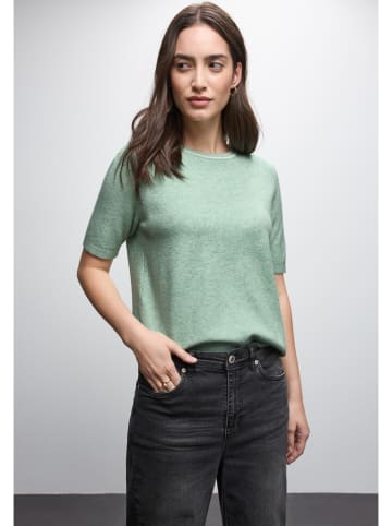 Sweter w kolorze miętowym