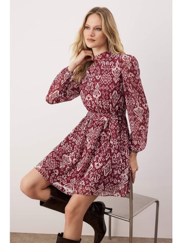 Kleid in Pink