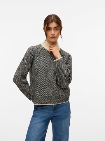 Pullover in Beige/ Schwarz