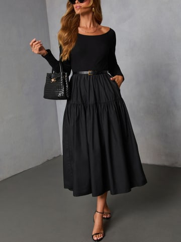 Kleid in Schwarz