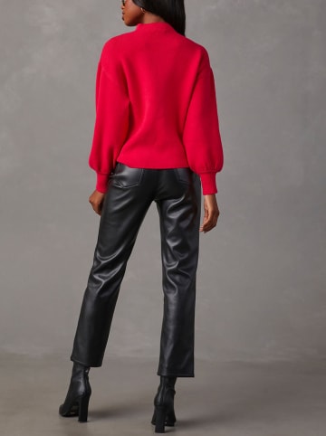 Pullover in Rot