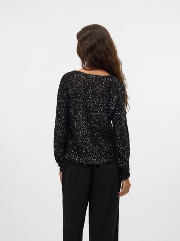 Sweter w kolorze czarnym