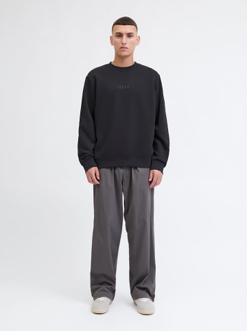 Sweatshirt in Schwarz