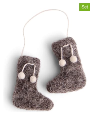 Zawieszki dekoracyjne (2 szt.) "Boots" w kolorze szarym - 5 x 4 cm