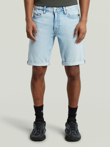 Jeans-Shorts in Hellblau