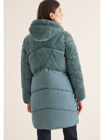 Steppmantel in Grün