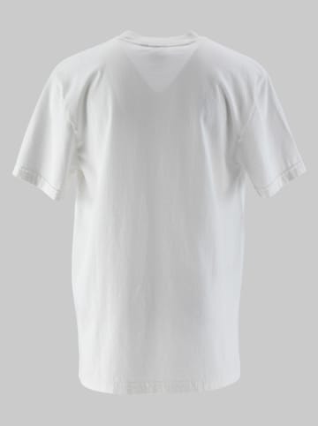 Shirt wit