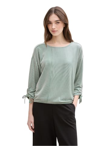 Longsleeve in Weiß/ Grün