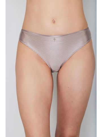 Slip champagnekleurig