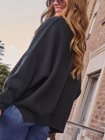 Sweter w kolorze czarnym