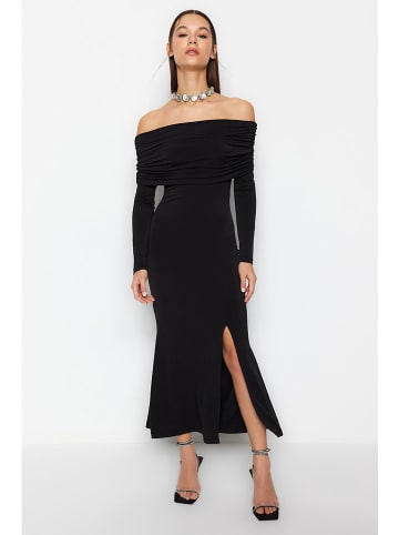 Kleid in Schwarz