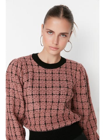 Sweter w kolorze jasnobrązowo-czarnym