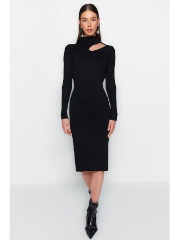 Kleid in Schwarz