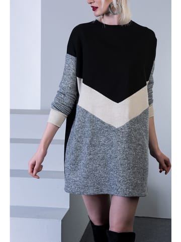 Strickkleid in Schwarz/ Grau