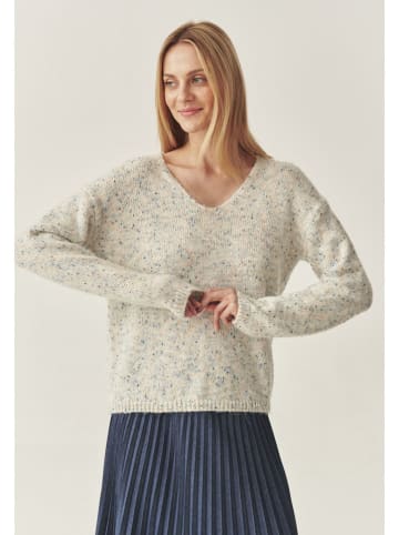 Sweter w kolorze kremowym