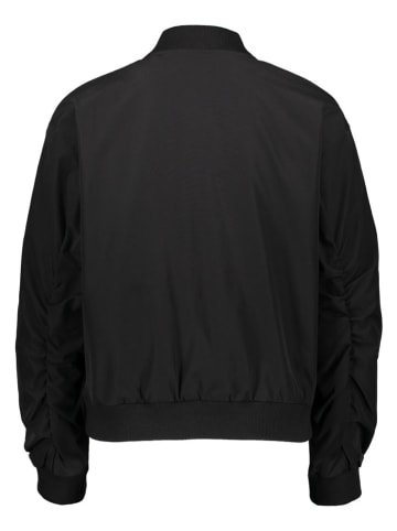 Blouson in Schwarz