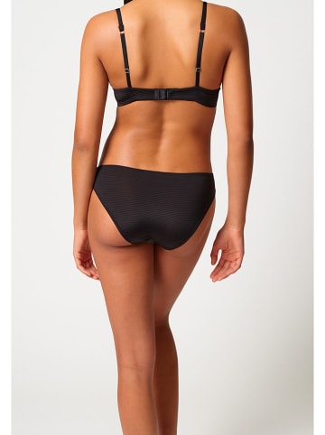 Slip in Schwarz