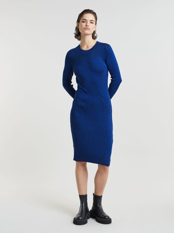 Strickkleid in Blau
