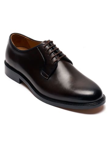 Leder-Schnürschuhe in Braun