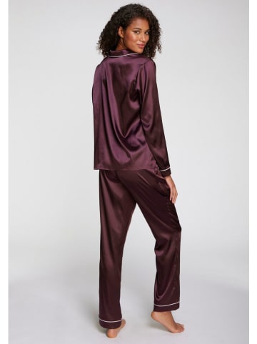 Pyjama in Bordeaux
