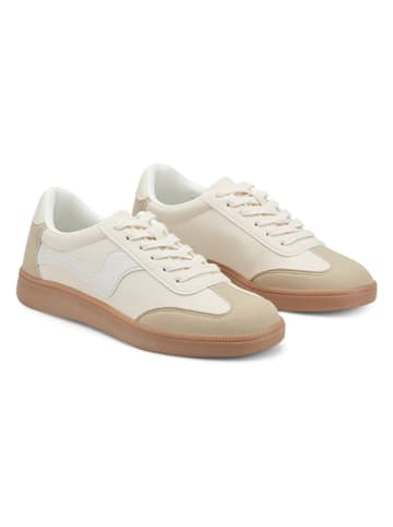 Sneakers in Beige