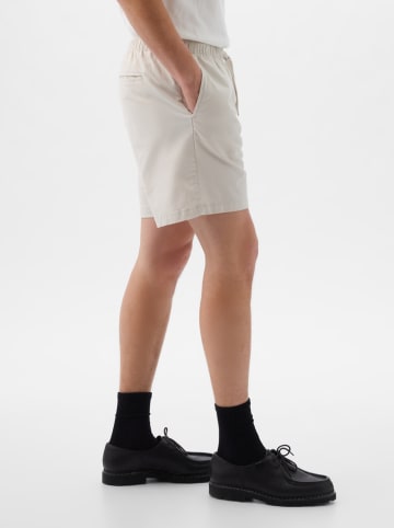 Shorts in Creme