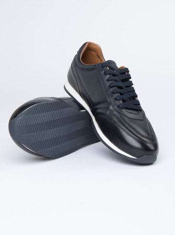 Skórzane sneakersy w kolorze granatowym