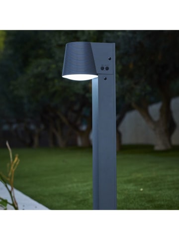 Solarna lampa ogrodowa LED w kolorze szarym na trzonku - 17,5 x 70 x 12,8 cm
