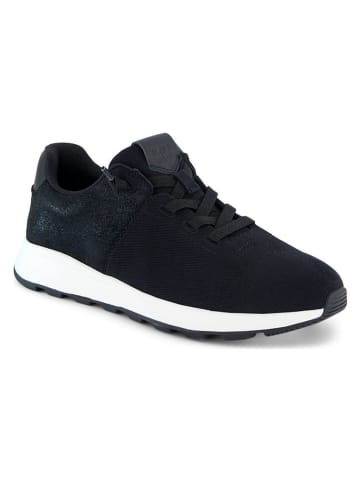 Sneakers in Schwarz