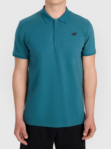 Poloshirt in Türkis