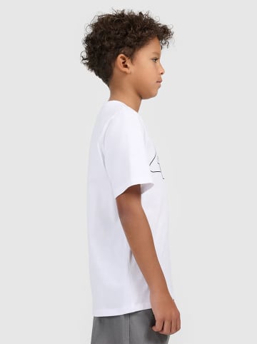 Shirt wit