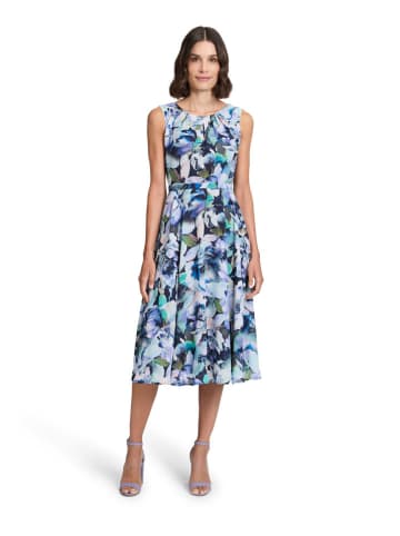 Kleid in Hellblau/ Grün