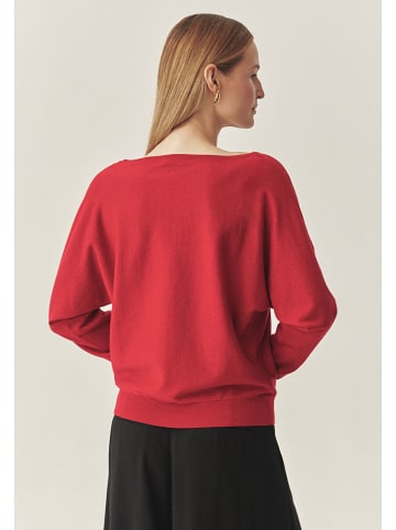 Sweter "Flaris" w kolorze czerwonym