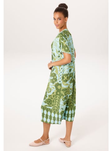 Kleid in Türkis/ Grün