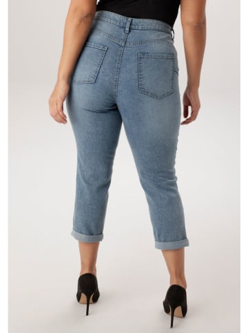 Dżinsy - Skinny fit - w kolorze błękitnym