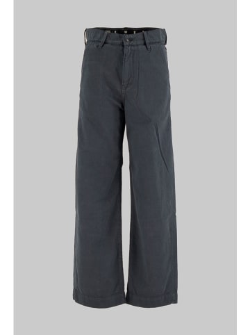 Chino in Grau