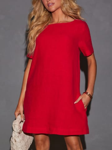 Kleid in Rot
