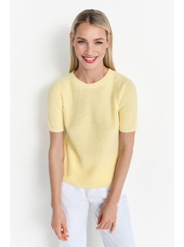 Pullover in Gelb