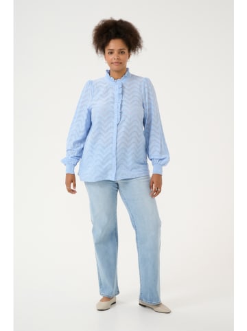Bluse in Hellblau