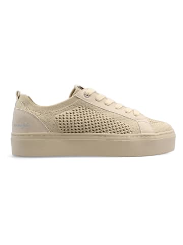 Sneakers in Creme