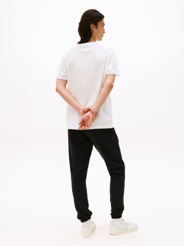 Shirt wit