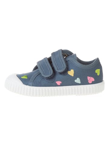 Sneakers in Blau